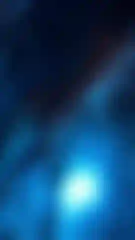 49. Arte, gravação de vídeo sexy e incomum em topless;).