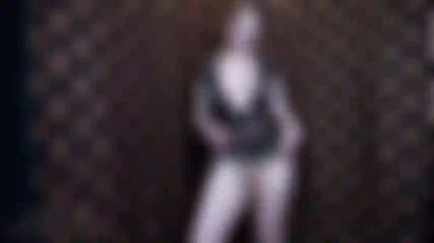 Degradando você com meu strapon.