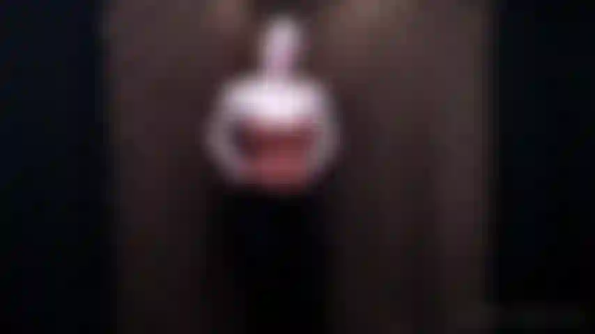 Adoradora de axilas peludas e fedorentas.