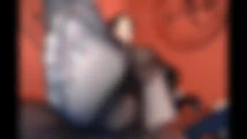 Adoração de pés 2025 / joi: eu sou sua deusa, você é um idiota viciado em pés fracos, e você não se cansa de mim e dos meus pés perfeitamente formados, e unhas dos pés. Estou usando meia-calça preta, enquanto você adora meus pés vestidos de náilon transparente.