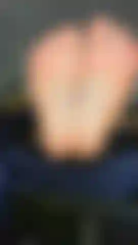 Foot Lovers! Up close nude feet video!