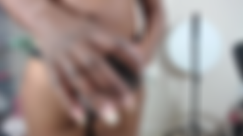 Adore meu grande corno com cinta!