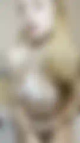 just a good tease for you cucks.