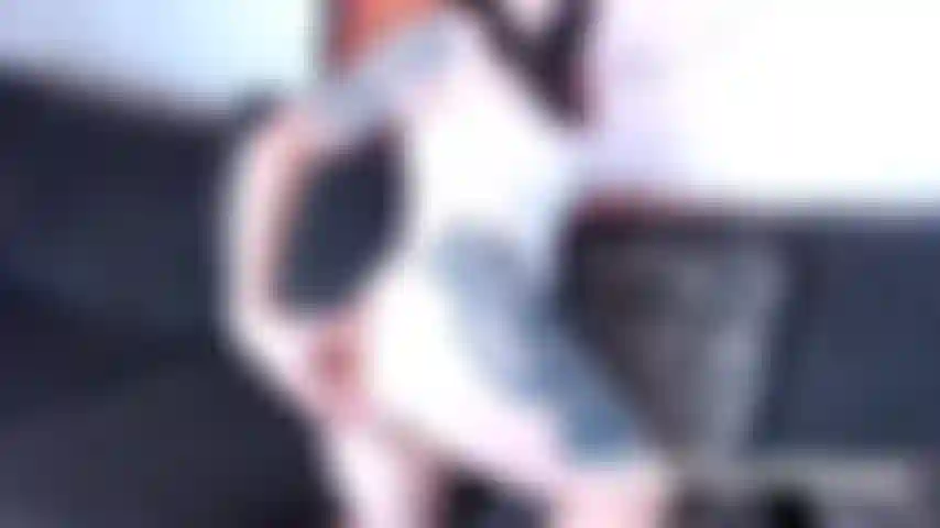 Bunda adorando cheiradores de bunda. Mete o nariz aí!