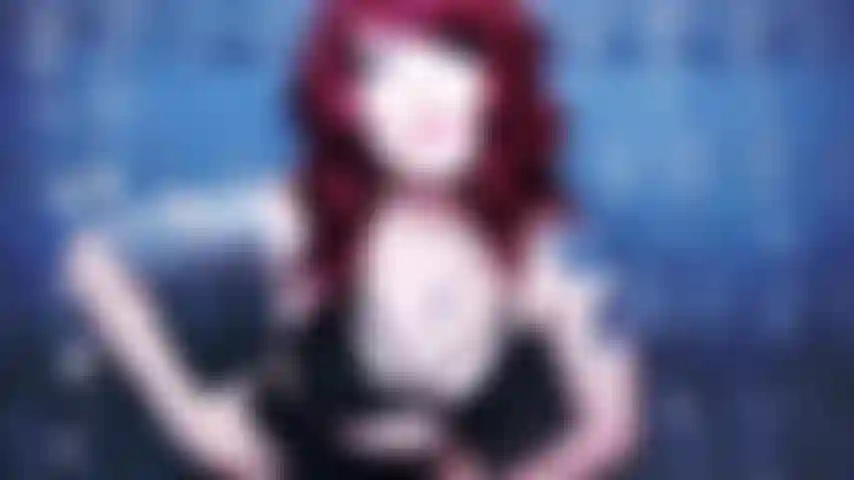 Dona de casa gostosa treina cachorrinho idiota.