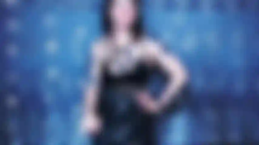 Sissy treinando com a deusa valquíria!