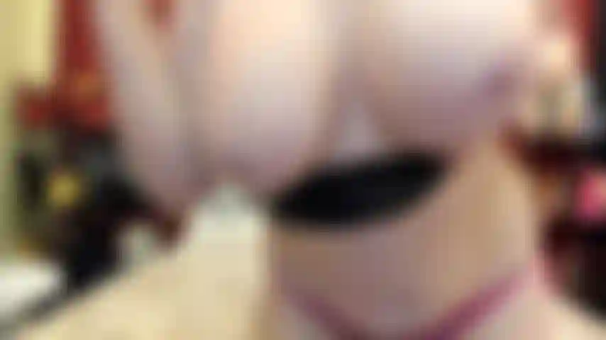 ( Gs.505) GoldieStar se apresenta em show de ouro (chamando todos na sala pelo nome...) 10:58 Minutos. Gilf safada, buceta peluda, esguicho, pés, dp, óleo, anal (08/04/2022).