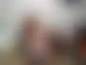 (1) Assista GoldieStar brincar com bolas de buceta e dedilhar sua bunda apertada.