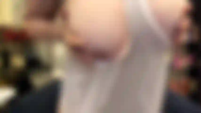 ( Gs.460) GoldieStar se apresenta em show de ouro. Roleplay (chamando todos na sala pelo nome...) 10 Minutos. Blusa branca. Calcinha, gilf, peitos grandes, óleo, bucetinha peluda, anal, dp, todos consolos pretos (06/02/2022).