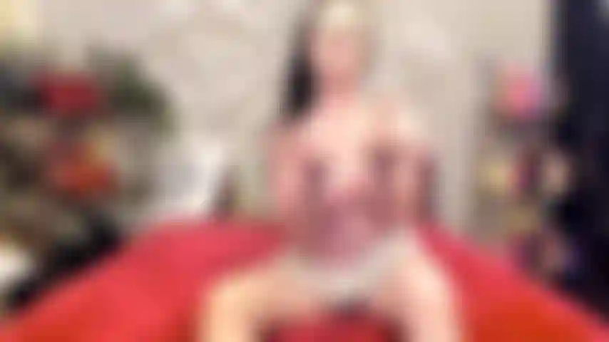 ( Gs.411) GoldieStar se apresenta em show de ouro. Roleplay(chamando todos os caras na sala pelo nome...) 13:59 Minutos. Milf, salto baixo bege, esguicho, brinquedo interativo, anal, dp interracial (20/12/2021).