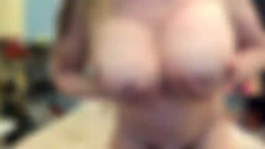 ( Gs.606) GoldieStar se apresenta em show de ouro - 8:55 minutos. Peitos grandes, bunda grande, buceta peluda, gilf, brinquedo interativo, anal, enchimento de calcinha na boca, esguicho, dp (10/06/2022).