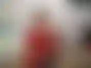 (6) Assista GoldieStar gozar com varinha hitachi e vibrador vermelho...