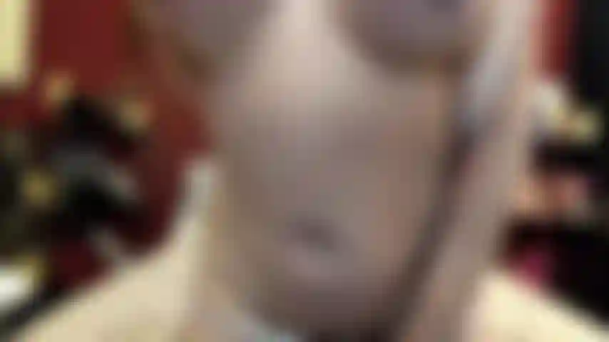 ( Gs.514) GoldieStar se apresenta em show de ouro - 7:55 minutos. Peitos grandes, bucetinha peluda, gilf, esguicho, consolos rosa, anal, dp, cavalgada (12/04/2022).