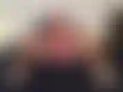 (30) GoldieStar neste conjunto de fotos de apresentação de slides usa calcinha, sutiã preto e salto prateado com glitter. Jogo de buceta e dedilhado de bunda.