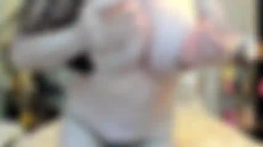 ( Gs.858) GoldieStar se apresenta em show de ouro - 10 minutos. Gilf, bunda grande, peitos grandes, consolo rosa grande, buceta peluda, pés descalços, esguicho, anal, dp, brinquedo interativo (16/12/2022).