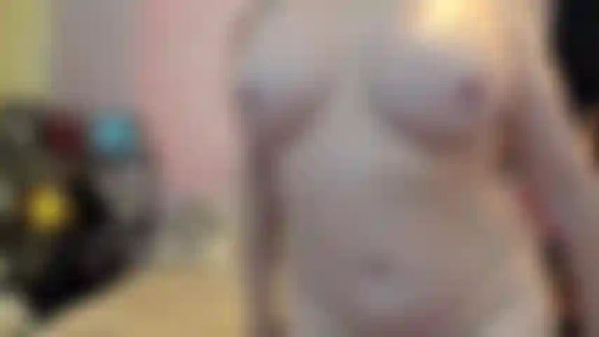 ( Gs.1047) GoldieStar se apresenta em show de ouro - 11 minutos. Peitos grandes, bunda grande, gilf, buceta peluda, esguichando, pés descalços, todos os dildos brancos, anal, dp (15/07/2023 @ 19:11)_1689462686808_.