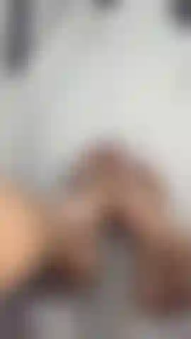 watch me play with em cum on my feet