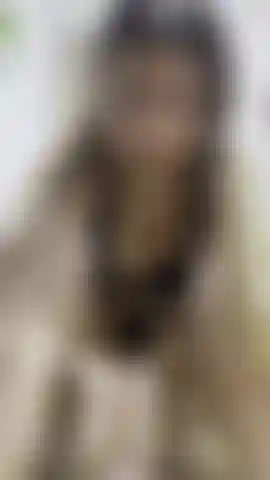 Salto em você com saltos altos.