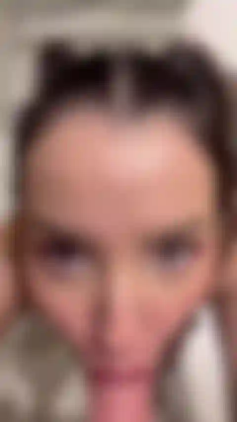 Engulo toda sua porra.