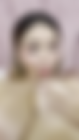 Venha e pegue minha boceta molhada.