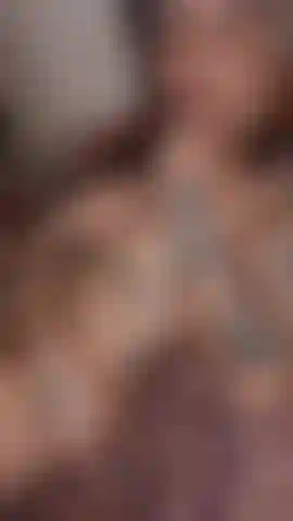 PLAY WITH ME DADDY? Come join me in bed and let me tease you with my naked body as I rub myself and suck my fingers, pretending it was your... ;)