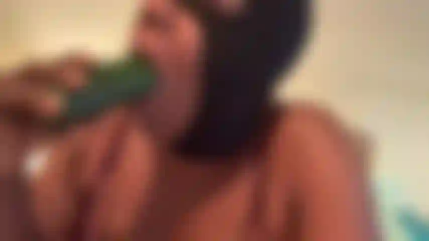 HeadUsa engasgando em gozar bbc (fetiche).