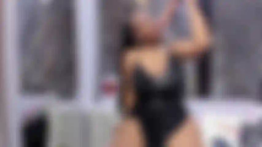 Boquete profundo e seu sêmen nos meus peitos.!