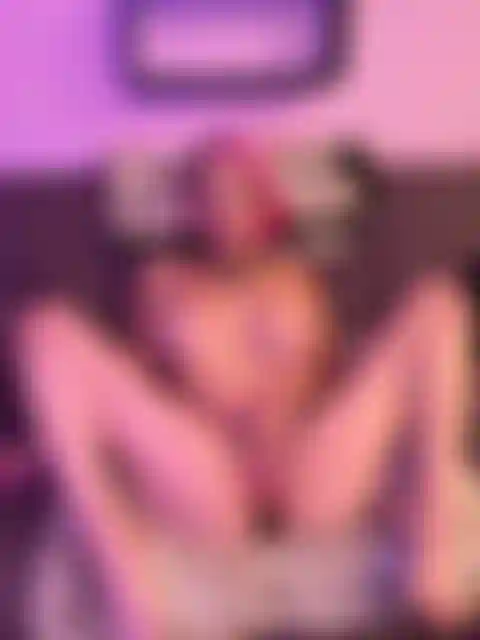 Plug anal vibe e esguicho leve.