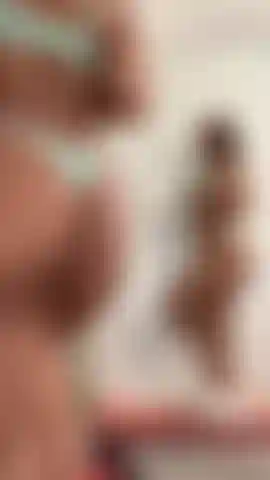 Brincadeira de buceta de férias!