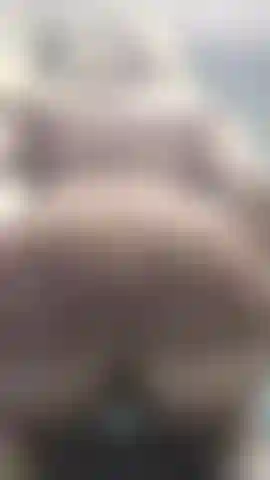 Tiro meu vestido de verão e me masturbo até gozar