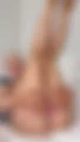 Viciada em bombear minha buceta com esse brinquedo. Fica tão gostoso visto desse ângulo também. Garantido para te fazer palpitar.