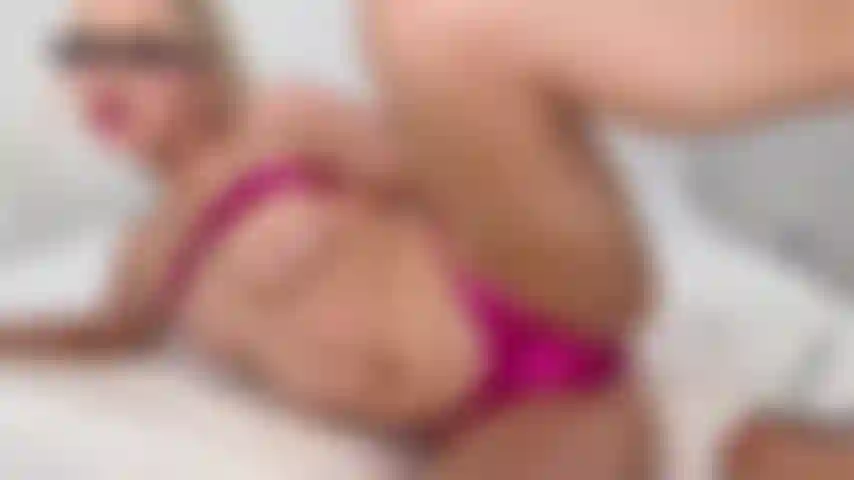 I had a nip slip on camera, so I decided to get completely naked, show you how flexible I am, and fuck my pussy and use my vibrator until I came so hard.  Do you like me bend in half like this, with my heels on? Showing you everything?🤤