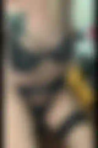 Sessão divertida com dildo x.