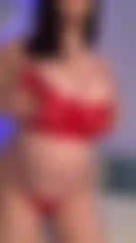 Show de strip, tiro minha lingerie e aproveite meu corpo completamente nu.