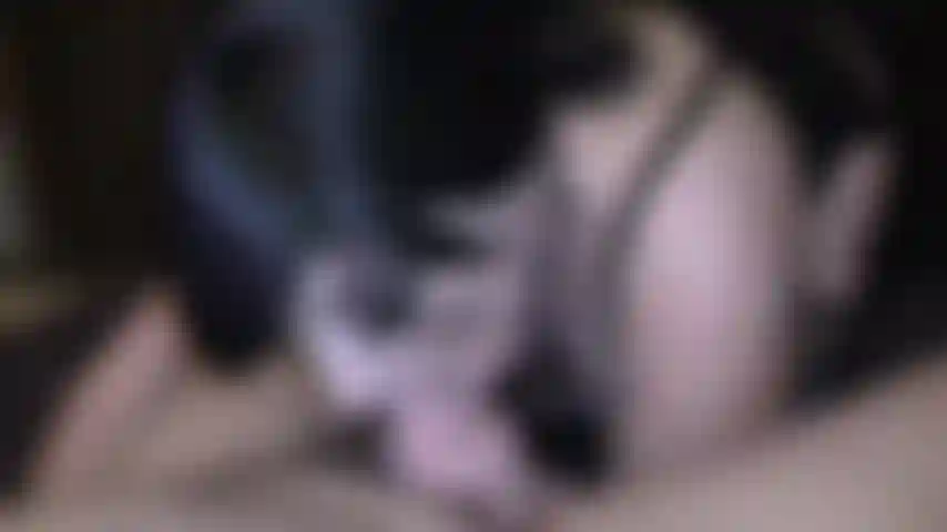 Boquete sensual com creampie oral pingando.