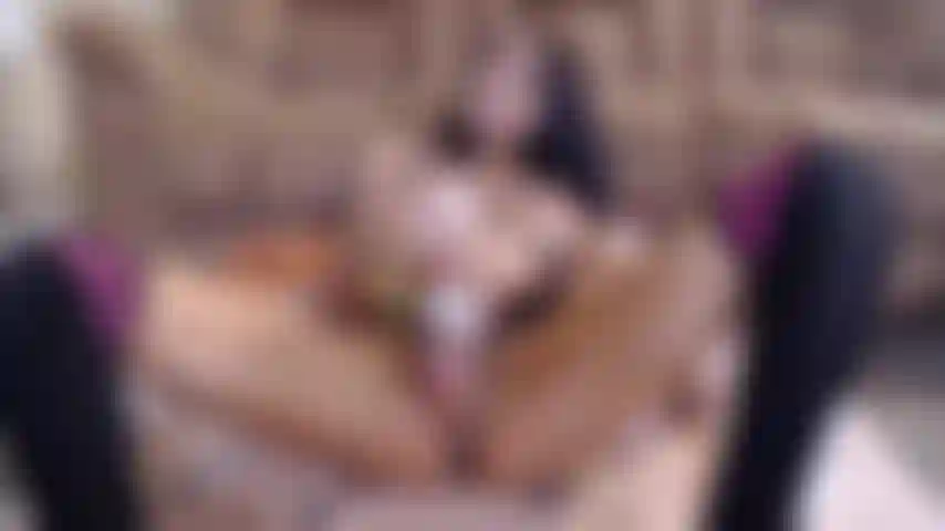 Sem parar, fodendo carne dura.