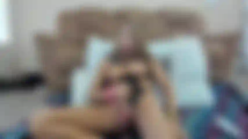 Minha bunda gorda, travesti colossal e bolas amarradas.