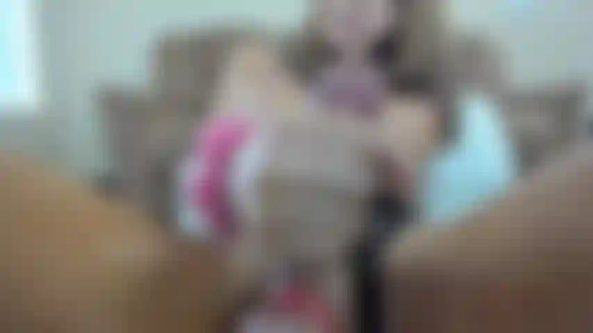 Ejaculação, comendo meu esperma e dilatando minha buceta.