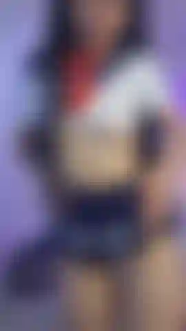 I dance for you show  me ass, enjoy me sexy body