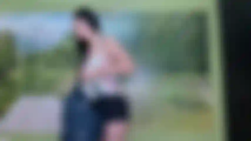 Chego do trabalho com tesão.