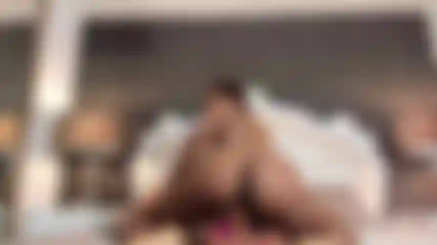 Ivanna_anda_e_chupa.