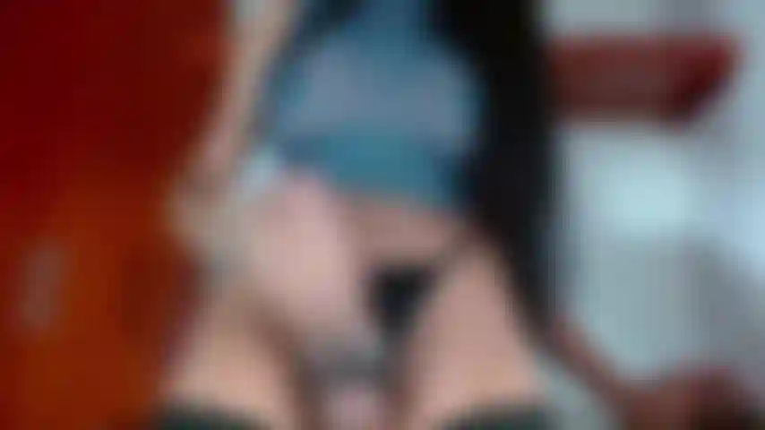 Carga enorme em cima da mesa.