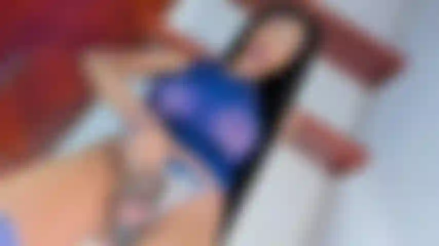 Simplesmente ivanna linda.