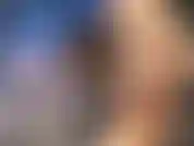 Brincando com minha bucetinha apertada.