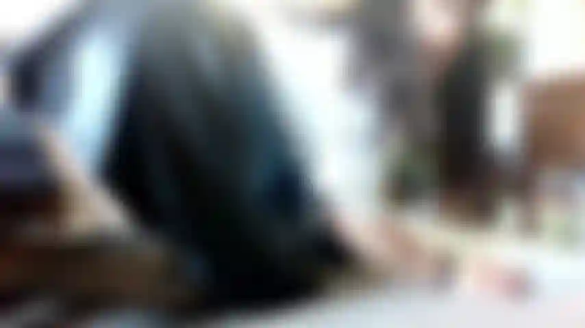 Há muito tempo, antes das câmeras sofisticadas, eu fazia personalizados com um celular. Me assista em outro vídeo personalizado retrô, com traje completo de colegial, incluindo tranças e óculos. Eu o peguei me observando e certamente dei a ele um belo espetáculo. #Bbw #oldschool #vouyer #shavedpussy #bigboobs #schoolgirl #roleplay #tease #bigpussylips #kneesocks #ssbbw.