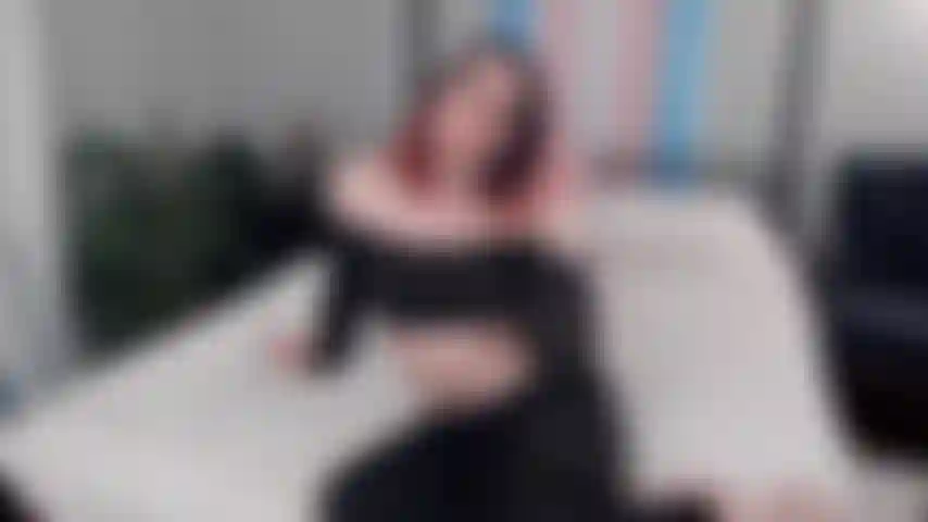 Acariciando você e gozando para você.