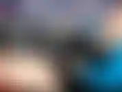 Escrava sortuda que esfrega os pés - uma das escravas muito sortudas de jackie teve a chance de esfregar seus lindos pés de deusa! Depois de um dia agitado de compras de salto alto, jackie está cansada e quer que seus pés sejam adorados.