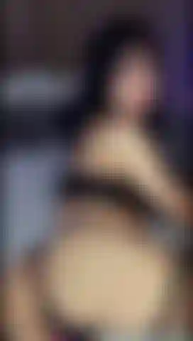 Você já fodeu uma garota pequena e flexível?