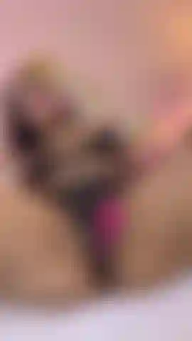 Fucking my pussy🥵