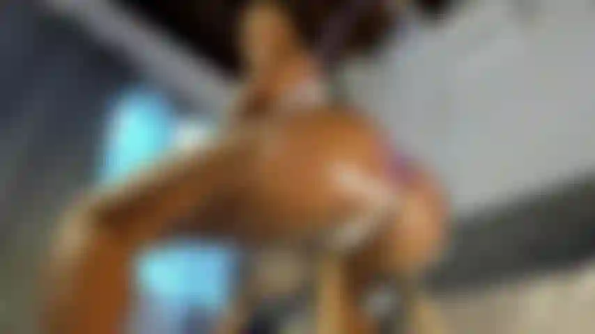 My_tight_pussy_and_my_oiled_butt_on_my_transparent_chair_jazminass.